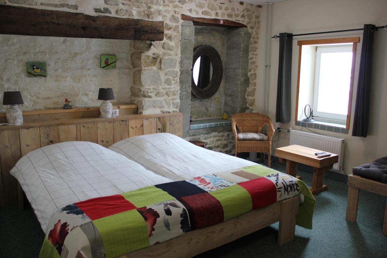 Bed and Breakfast Maison Le Barrage Saint-Gervais-dʼAuvergne Exterior foto